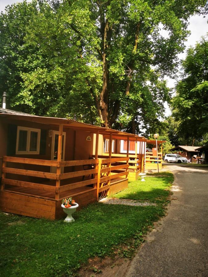 科莫 Camping No Stress酒店 外观 照片