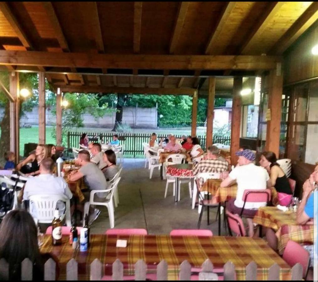 科莫 Camping No Stress酒店 外观 照片